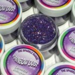 Purpurina negra no comestible hologram black