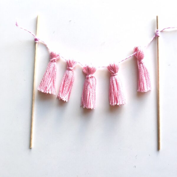 Topper tassels