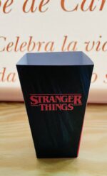 Caja de decoración de cumpleaños Strangers Things - Imagen 8